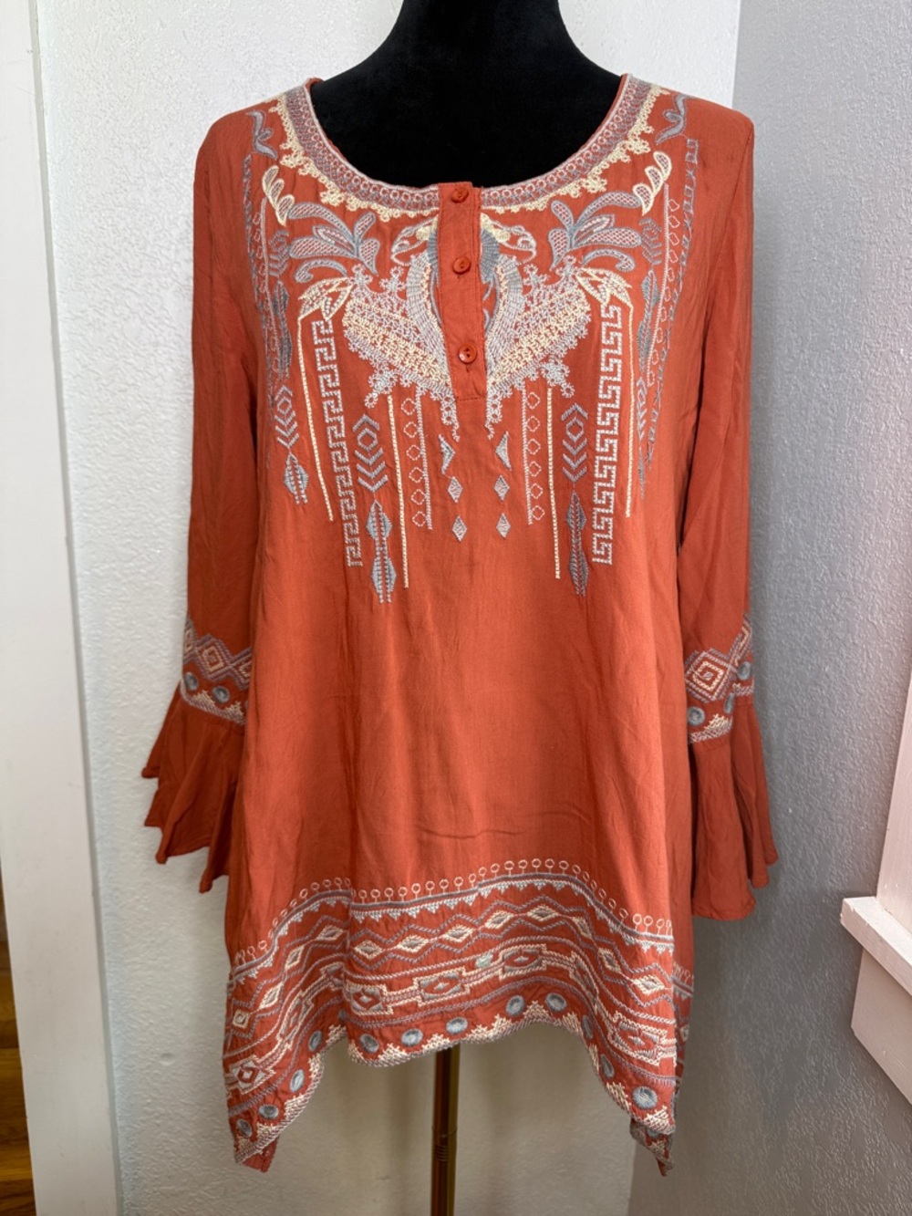 Boho Rust Embroidered Peasant Tunic Top Bell Sleeve Rayon Folk Festival size med